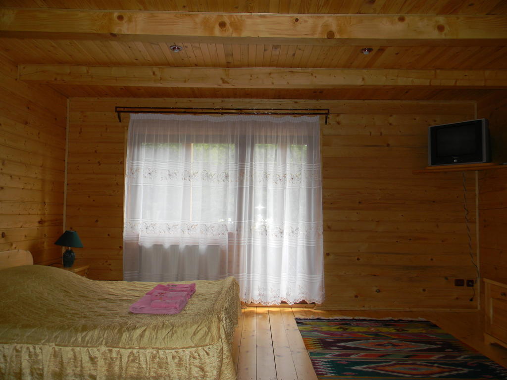 Guсulka Ksenia Villa Косив Екстериор снимка