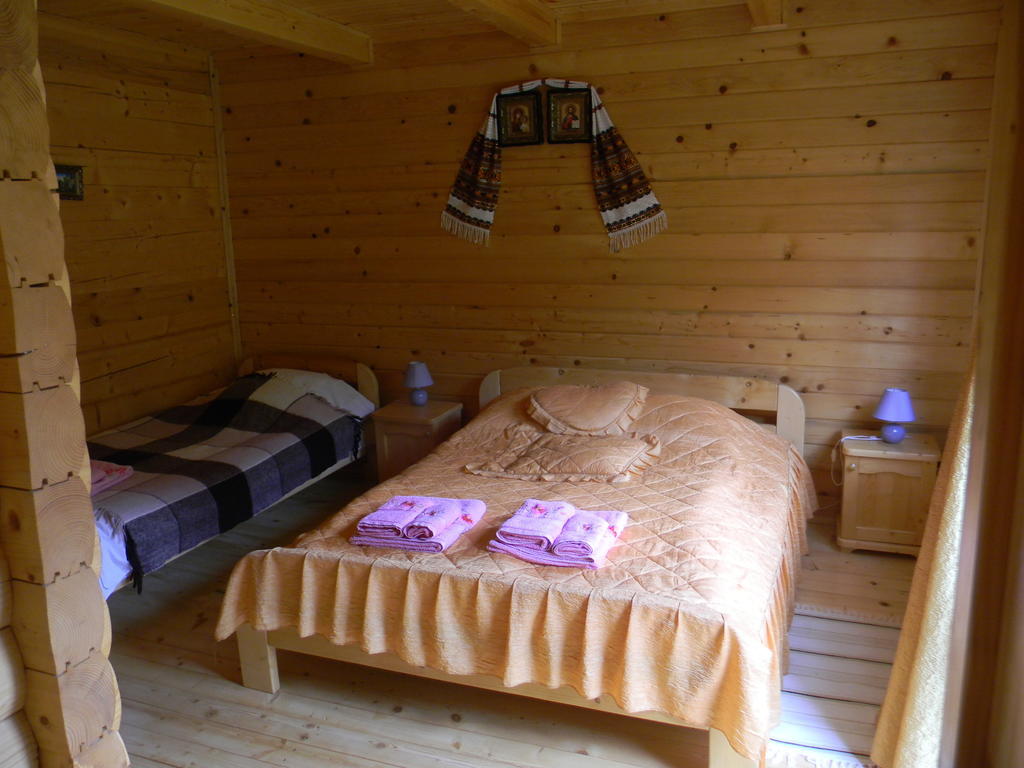Guсulka Ksenia Villa Косив Стая снимка