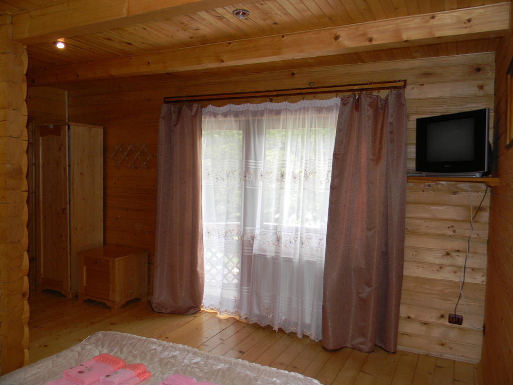 Guсulka Ksenia Villa Косив Стая снимка